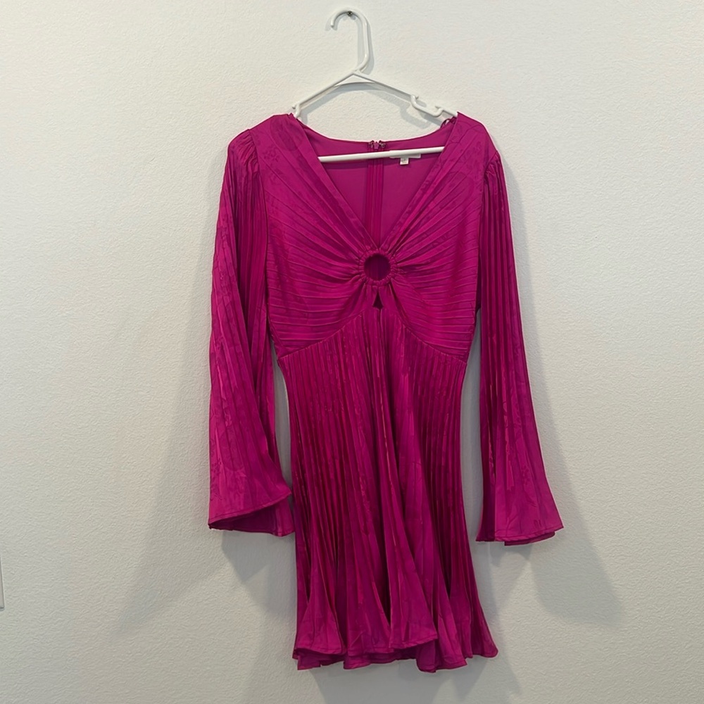 Beautiful pink dress with cutout